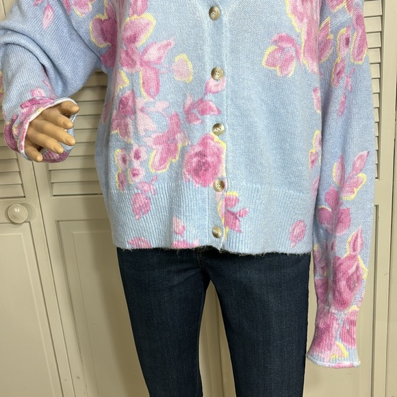 Sundance Floral V - Neck Blue & Pink Knit Cardigan XL - Picture 4 of 11